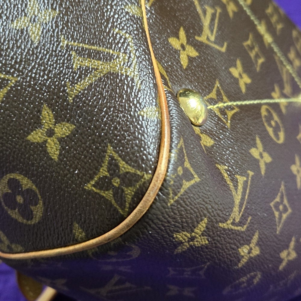 Louis Vuitton Tivoli GM Shoulder Bag - Picture 8 of 16
